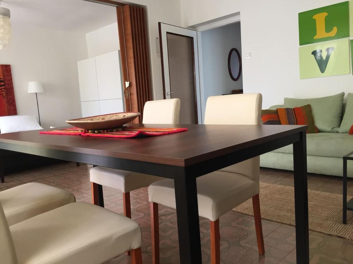 Domic ,Two Bedrooms Whit Large Terrace Njivice Buitenkant foto